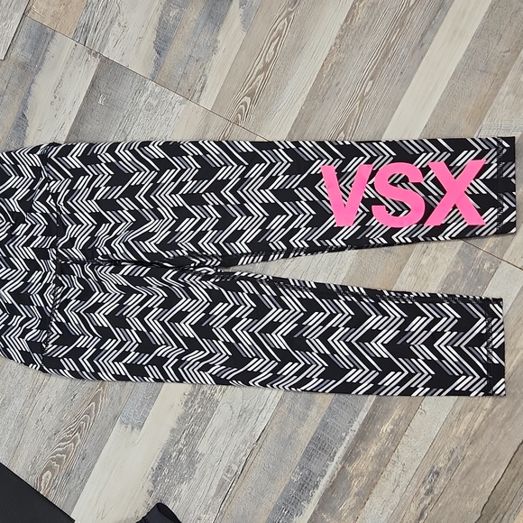 VSX Workout Set - Picture 6 of 9